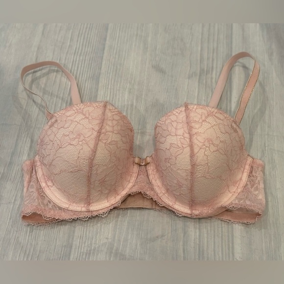 b.tempt'd By Wacoal Underwire Bra Size 36C Stretch Adjustable Strap Lace  Pink - Picture 1 of 6